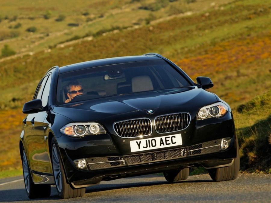  BMW 525d Touring 2010 года  (UK) (фото 4 из 9)